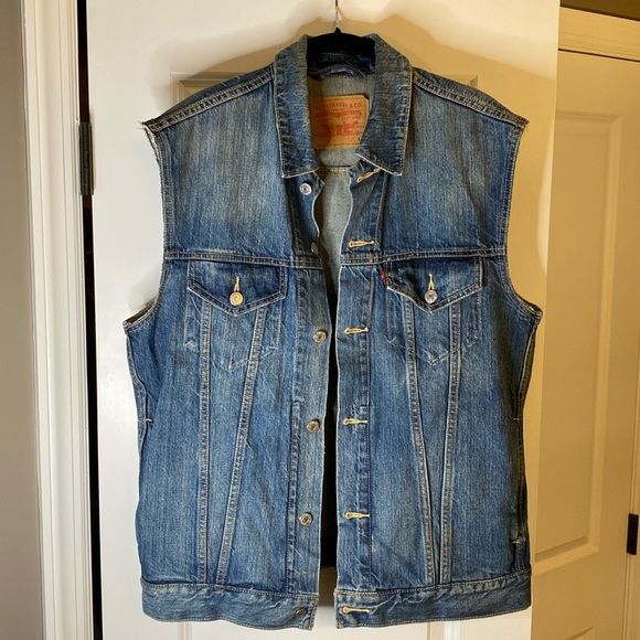Levi's Other - Levi's Blue Denim Vest